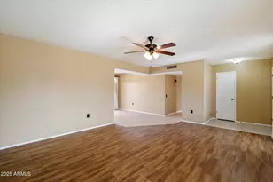 10528 W Tumblewood Dr, Sun City, AZ 85351 - Photo 4