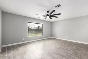 5607 N 73rd Ave, Glendale, AZ 85303 - Photo 6