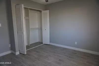 5607 N 73rd Avenue, Glendale, AZ 85303 - Photo 14