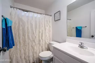 2246 E Soft Wind Dr, Phoenix, AZ 85024 - Photo 26