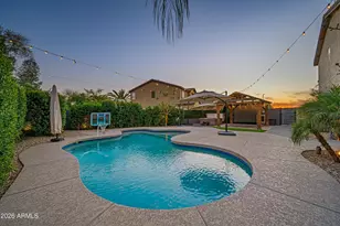 127 N Date Palm Dr, Gilbert, AZ 85234 - Photo 30