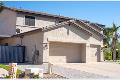 127 N Date Palm Drive, Gilbert, AZ 85234 - Photo 4