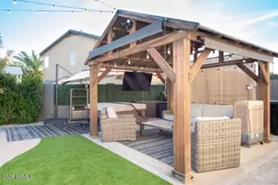 127 N Date Palm Dr, Gilbert, AZ 85234 - Photo 34