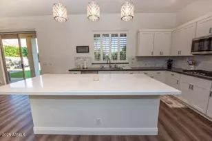 127 N Date Palm Dr, Gilbert, AZ 85234 - Photo 12