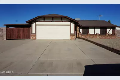 7044 W Cameron Drive, Peoria, AZ 85345 - Photo 1