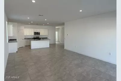 38220 W Frascati Avenue, Maricopa, AZ 85138 - Photo 14