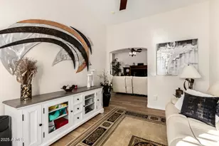 948 S Lawther Dr, Apache Junction, AZ 85120 - Photo 14