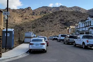 9842 S 11th St, Phoenix, AZ 85042 - Photo 8