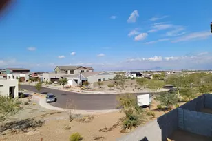 9842 S 11th St, Phoenix, AZ 85042 - Photo 6