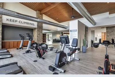 9842 S 11th Street, Phoenix, AZ 85042 - Photo 10