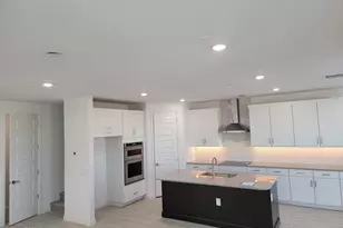 9842 S 11th St, Phoenix, AZ 85042 - Photo 4