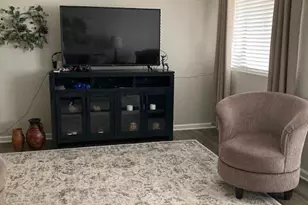 2064 S Farnsworth Dr, Mesa, AZ 85209 - Photo 2