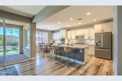 21621 N 39th Terrace, Phoenix, AZ 85050 - Photo 8