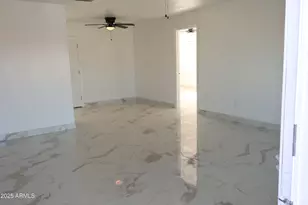 4251 W Rose Ln, Phoenix, AZ 85019 - Photo 4