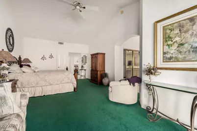 5822 S Amberwood Drive, Chandler, AZ 85248 - Photo 16