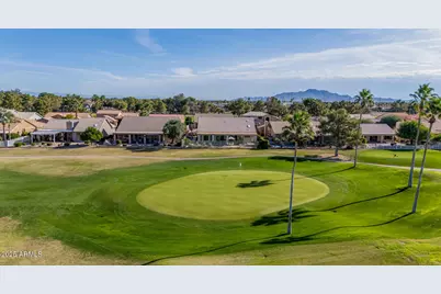 5822 S Amberwood Drive, Chandler, AZ 85248 - Photo 36