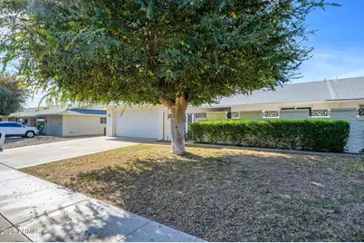 17884 N 99th Drive, Sun City, AZ 85373 - Photo 2