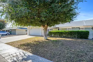 17884 N 99th Dr, Sun City, AZ 85373 - Photo 2