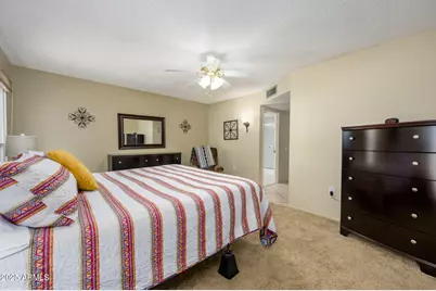 17884 N 99th Drive, Sun City, AZ 85373 - Photo 18