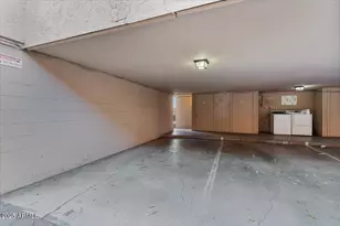 2662 E Oakleaf Dr, Tempe, AZ 85288 - Photo 18