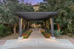 6166 N Scottsdale Rd, Paradise Valley, AZ 85253 - Photo 4