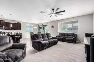 18253 W Louise Dr, Surprise, AZ 85387 - Photo 16