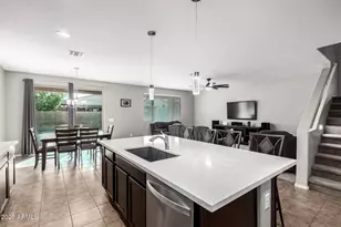 18253 W Louise Dr, Surprise, AZ 85387 - Photo 12