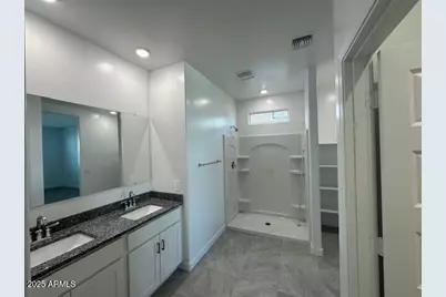 38120 W Capri Avenue, Maricopa, AZ 85138 - Photo 16