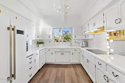 11046 N 74th Street, Scottsdale, AZ 85260 - Photo 16