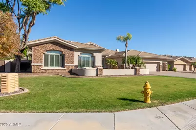 25817 N Lawler Loop, Phoenix, AZ 85083 - Photo 10