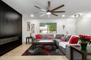 10407 W Desert Forest Cir, Sun City, AZ 85351 - Photo 6