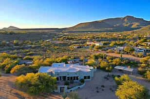 41840 N Spur Cross Rd, Cave Creek, AZ 85331 - Photo 2