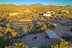 41840 N Spur Cross Rd, Cave Creek, AZ 85331 - Photo 46
