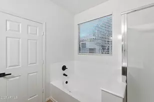 3316 W St Kateri Dr, Phoenix, AZ 85041 - Photo 24