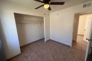 2549 E Chipman Rd, Phoenix, AZ 85040 - Photo 20