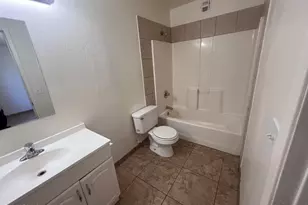 2549 E Chipman Rd, Phoenix, AZ 85040 - Photo 34