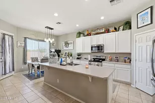 8177 S Bull Dog Ct, Gold Canyon, AZ 85118 - Photo 14