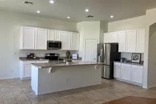 8177 S Bull Dog Ct, Gold Canyon, AZ 85118 - Photo 16