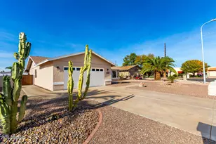 25220 S Kansas Ave, Sun Lakes, AZ 85248 - Photo 2