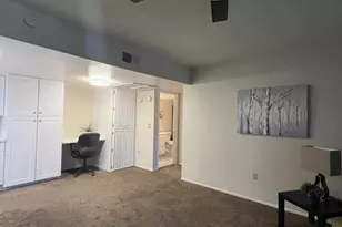 461 W Holmes Ave, Mesa, AZ 85210 - Photo 6