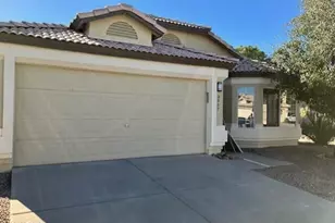 2307 E Kelton Ln, Phoenix, AZ 85022 - Photo 1