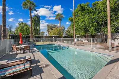 1101 E Bethany Home Road #8, Phoenix, AZ 85014 - Photo 20