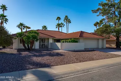 13423 W Gable Hill Drive, Sun City West, AZ 85375 - Photo 6