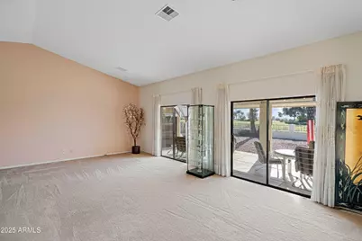 13423 W Gable Hill Drive, Sun City West, AZ 85375 - Photo 10