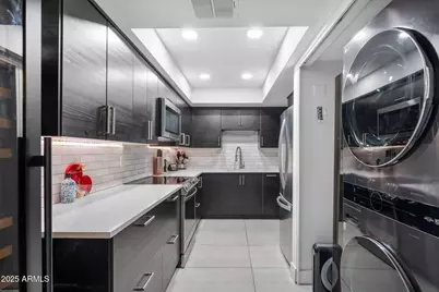 5122 N 31st Way #213, Phoenix, AZ 85016 - Photo 16