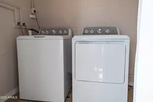 2045 W Sunnyside Ave, Phoenix, AZ 85029 - Photo 18