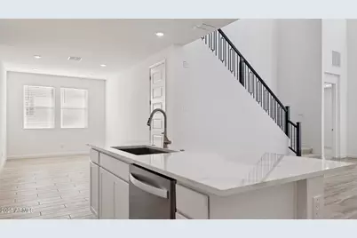 6946 W Buckhorn Trail, Peoria, AZ 85383 - Photo 10