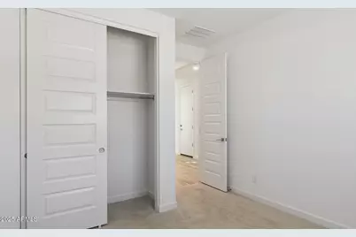 6946 W Buckhorn Trail, Peoria, AZ 85383 - Photo 6