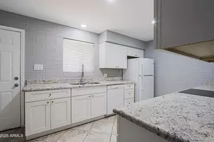 8402 E Coronado Rd, Scottsdale, AZ 85257 - Photo 6