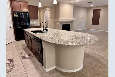 7229 E Plata Avenue, Mesa, AZ 85212 - Photo 4